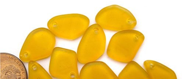 Cultured Glass top drilled free form pendant 20mm